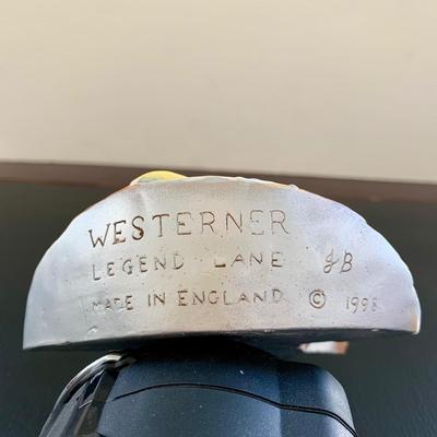 LOT 52 L: Signed Bossons Legend Lane "Westerner" John Wayne Chalkware Head