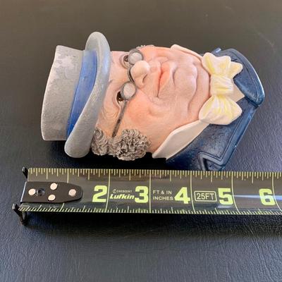 LOT 54 L: Bossons Legend Products The Beefeater & Mr. Pickwick Chalkware Heads