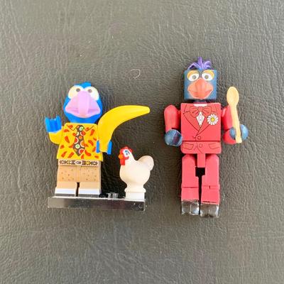 LOT 55 L: The Muppets Collection: 2017 Christmas Carol Ornaments, Statler & Waldorf w/ Balcony Figures, & Lego Figures