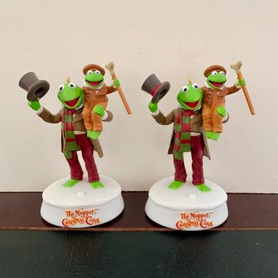 LOT 55 L: The Muppets Collection: 2017 Christmas Carol Ornaments, Statler & Waldorf w/ Balcony Figures, & Lego Figures