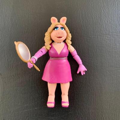 LOT 55 L: The Muppets Collection: 2017 Christmas Carol Ornaments, Statler & Waldorf w/ Balcony Figures, & Lego Figures