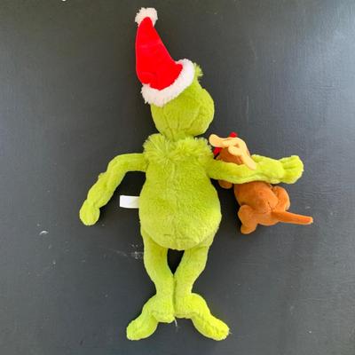 LOT 57 L: How The Grinch Stole Christmas Collection: Book & Stuffed Animals