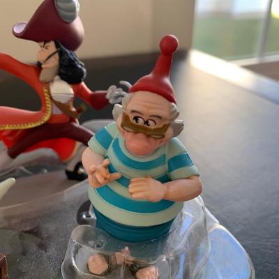 LOT 61 L: Disney Collection: Peter Pan Figurine Set, 2018 Peter Pan Ornament, & 2019 Light Up Jiminy Cricket Ornament