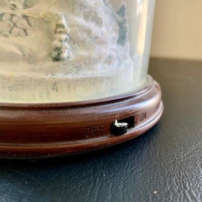 LOT 79 L: Thomas Kinkade Collection: "Home For The Holidays" Light Up Dome, 2003 "Sunday Evening Sleigh Ride" Painter...