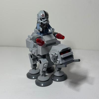 LOT 81: LEGO StarWars Collection