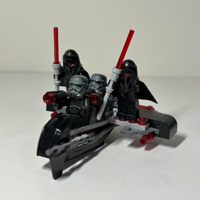 LOT 81: LEGO StarWars Collection
