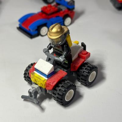 LOT 82B: LEGO Collection