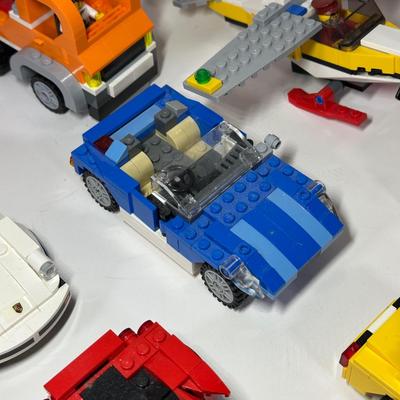 LOT 82B: LEGO Collection