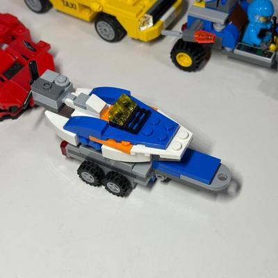LOT 82B: LEGO Collection