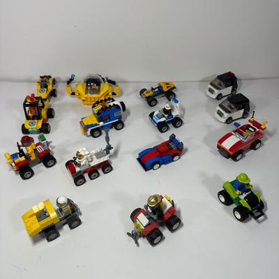 LOT 82B: LEGO Collection