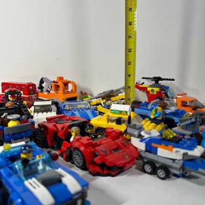 LOT 82B: LEGO Collection