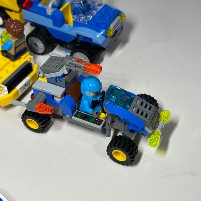 LOT 82B: LEGO Collection
