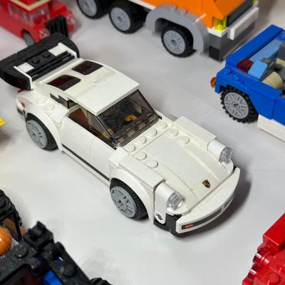 LOT 82B: LEGO Collection