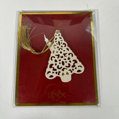 LOT 83B: Lenox, Enesco, Hallmark, Department 56 & More Ornaments