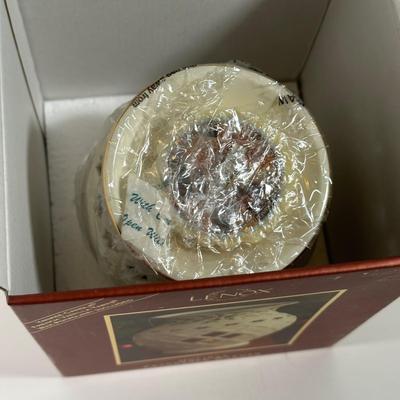 LOT 83B: Lenox, Enesco, Hallmark, Department 56 & More Ornaments