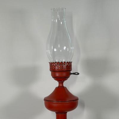 LOT 87B: Vintage Toleware Metal Table Lamp