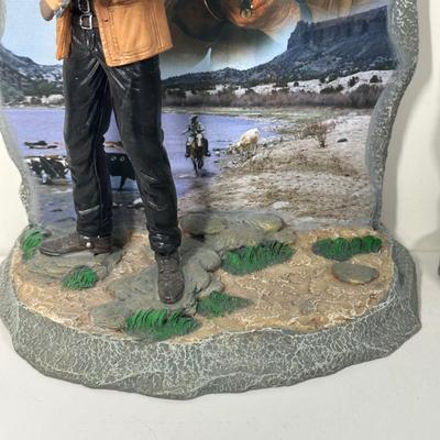 LOT 90B: 2 Sets Of The Bradford Exchange John Wayne Bookends