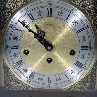 LOT 91B: Vintage Tempus Fugit Mantle Clock