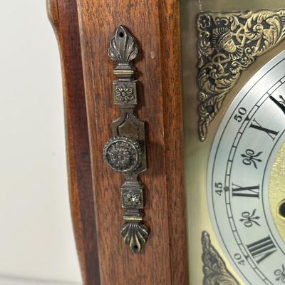 LOT 91B: Vintage Tempus Fugit Mantle Clock