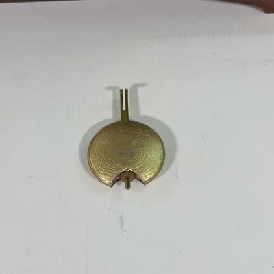 LOT 91B: Vintage Tempus Fugit Mantle Clock