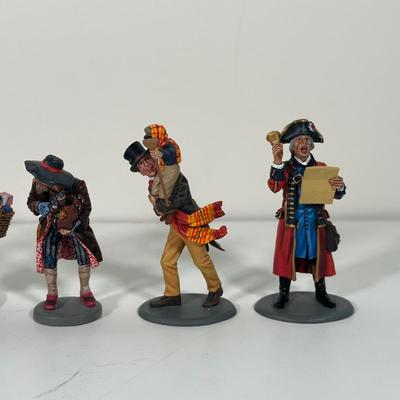 LOT 92B: King & Country’s World Of Dickens Collection