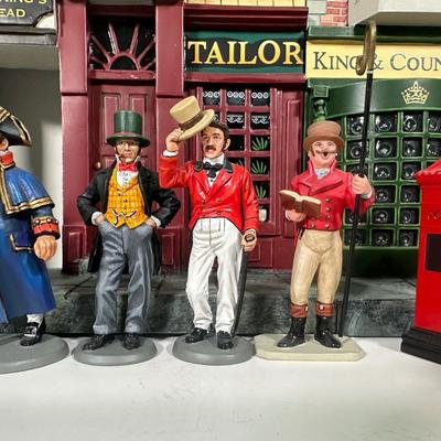 LOT 92B: King & Country’s World Of Dickens Collection