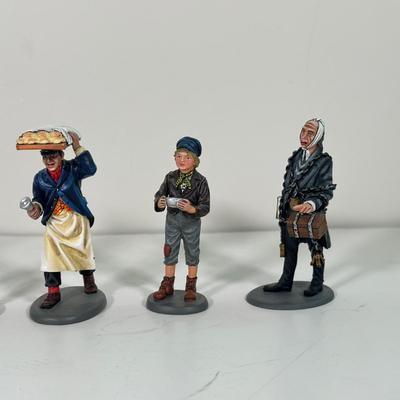 LOT 92B: King & Country’s World Of Dickens Collection