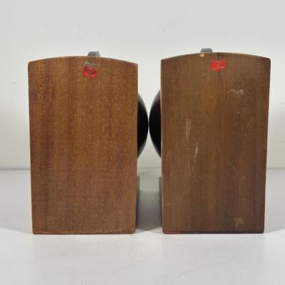 LOT 98B: Globe Collection - 12” World Globe & 2 Sets Of Book Ends