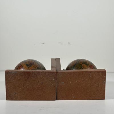LOT 98B: Globe Collection - 12” World Globe & 2 Sets Of Book Ends
