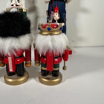 LOT 99B: Nutcracker Collection