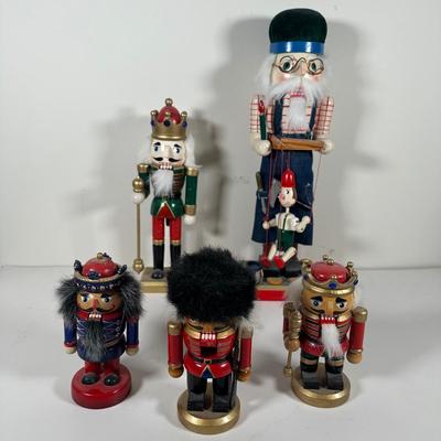 LOT 99B: Nutcracker Collection