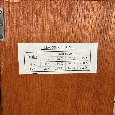 LOT 101B: Vintage Microscope w/ Box