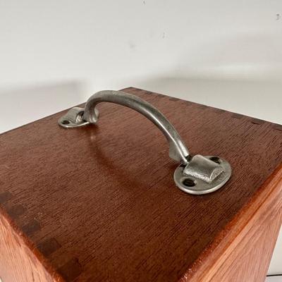 LOT 101B: Vintage Microscope w/ Box