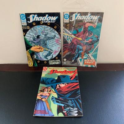 LOT 105 L: "The Shadow: Master Of Darkness" by Maxwell Grant Collection: Novels, Graphic Novels, CD's, Comics & More