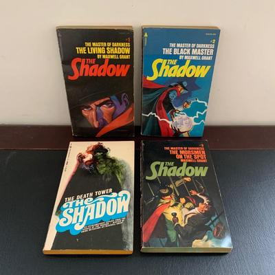 LOT 105 L: "The Shadow: Master Of Darkness" by Maxwell Grant Collection: Novels, Graphic Novels, CD's, Comics & More