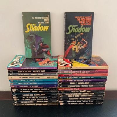 LOT 105 L: "The Shadow: Master Of Darkness" by Maxwell Grant Collection: Novels, Graphic Novels, CD's, Comics & More