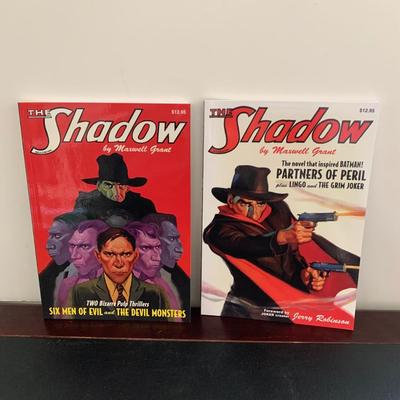 LOT 105 L: "The Shadow: Master Of Darkness" by Maxwell Grant Collection: Novels, Graphic Novels, CD's, Comics & More