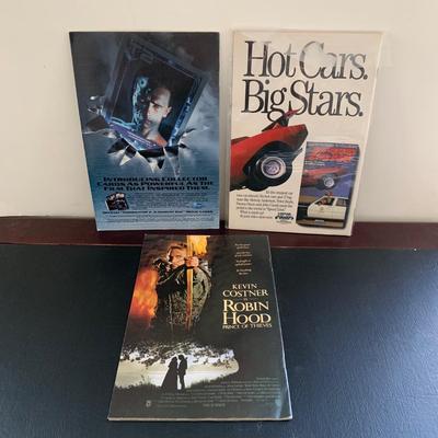 LOT 105 L: "The Shadow: Master Of Darkness" by Maxwell Grant Collection: Novels, Graphic Novels, CD's, Comics & More