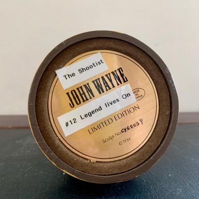 LOT 106 L: Franklin Mint John Wayne Limited Edition Sculptures