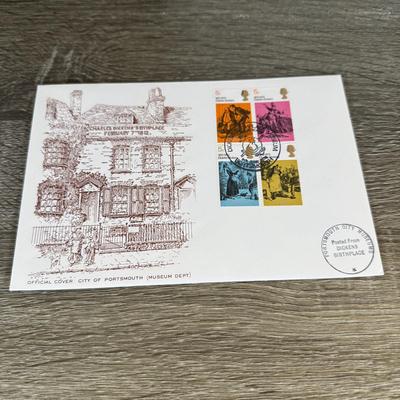 LOT 110L: Charles Dickens A Christmas Carol Coins, Postcards & Dickens Inn Souvenir Mugs