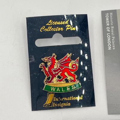 LOT 121J: British Memorabilia - Keychains, Pins, & More!