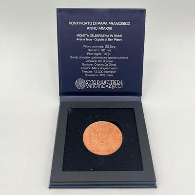 LOT 125J: Vatican Collectible Coins