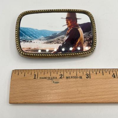 LOT 126J: Vintage John Wayne Collectibles