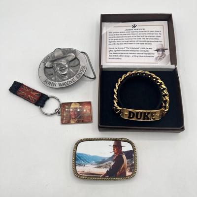 LOT 126J: Vintage John Wayne Collectibles