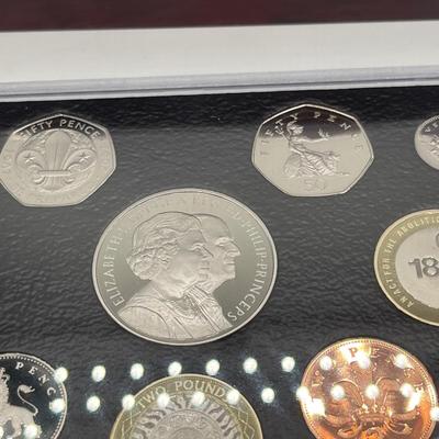 LOT 139J: 2007 United Kingdom Executive Proof Coin Collection