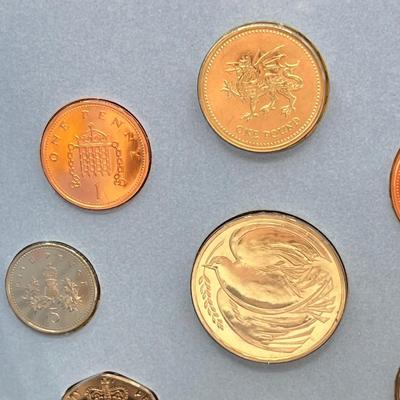 LOT 141J: Uncirculated United Kingdom Coins - 1994, 1995, 1996