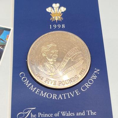 LOT 145J: Commemorative British Queen Coins