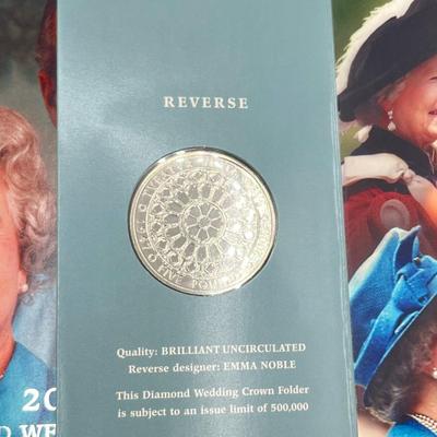LOT 145J: Commemorative British Queen Coins