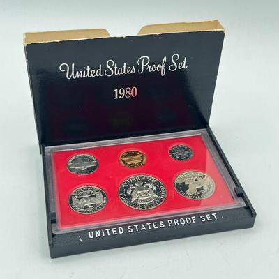 LOT 148J: United States Mint Proof & Uncirculated Coin Sets