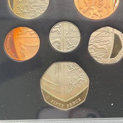 LOT 151J: United Kingdom Coins - The Royal Mint Case